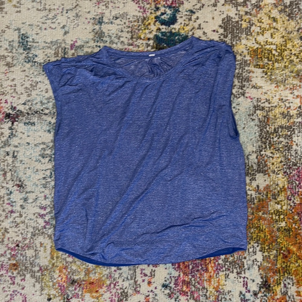 BLUE LULULEMON TOP
